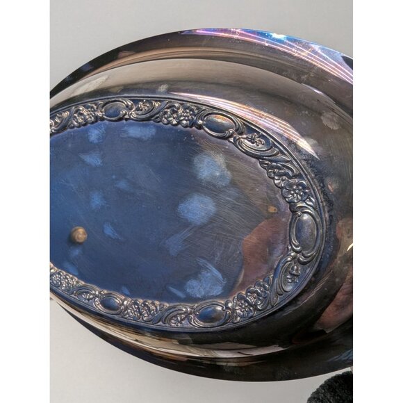 Silver Plated Covered Oval Serving Dish by Wm Rogers Sons Victorian Rose Pattern - Picture 5 of 9